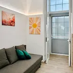 Samly's Lägenhet